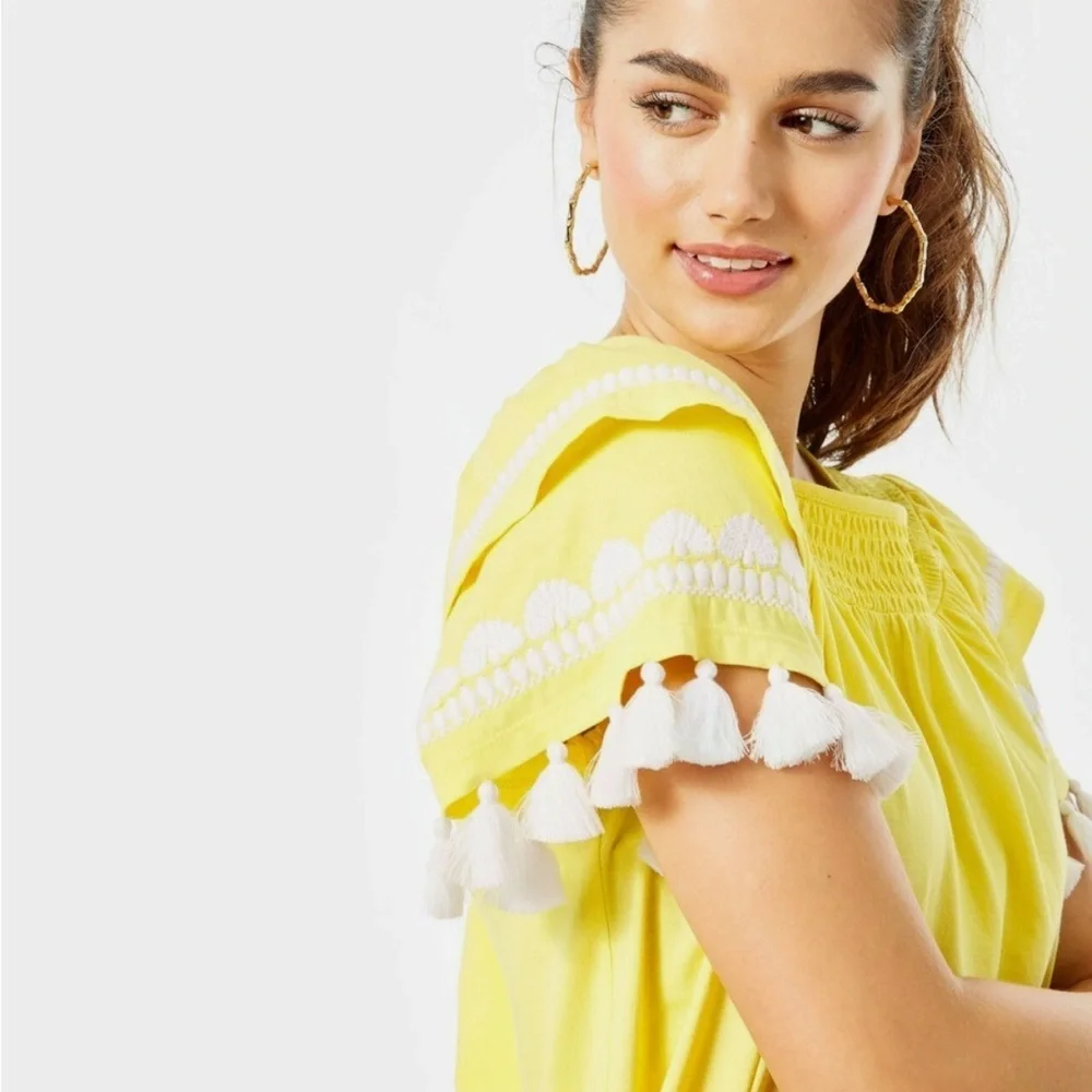 Lilly Pulitzer Nailah Tassel Sleeve Lillys Lemon Pima Cotton Women's Top Sz M - Picture 2 of 9